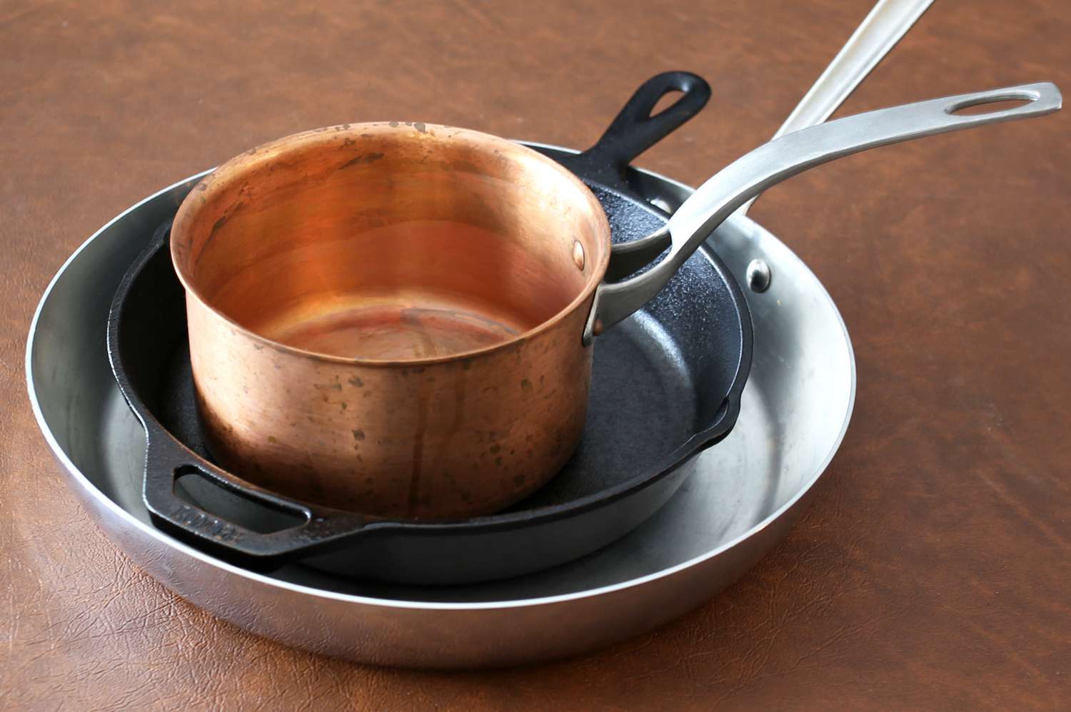 Vệ sinh nồi chảo không chống dính Vệ sinh nồi chảo không chống dính