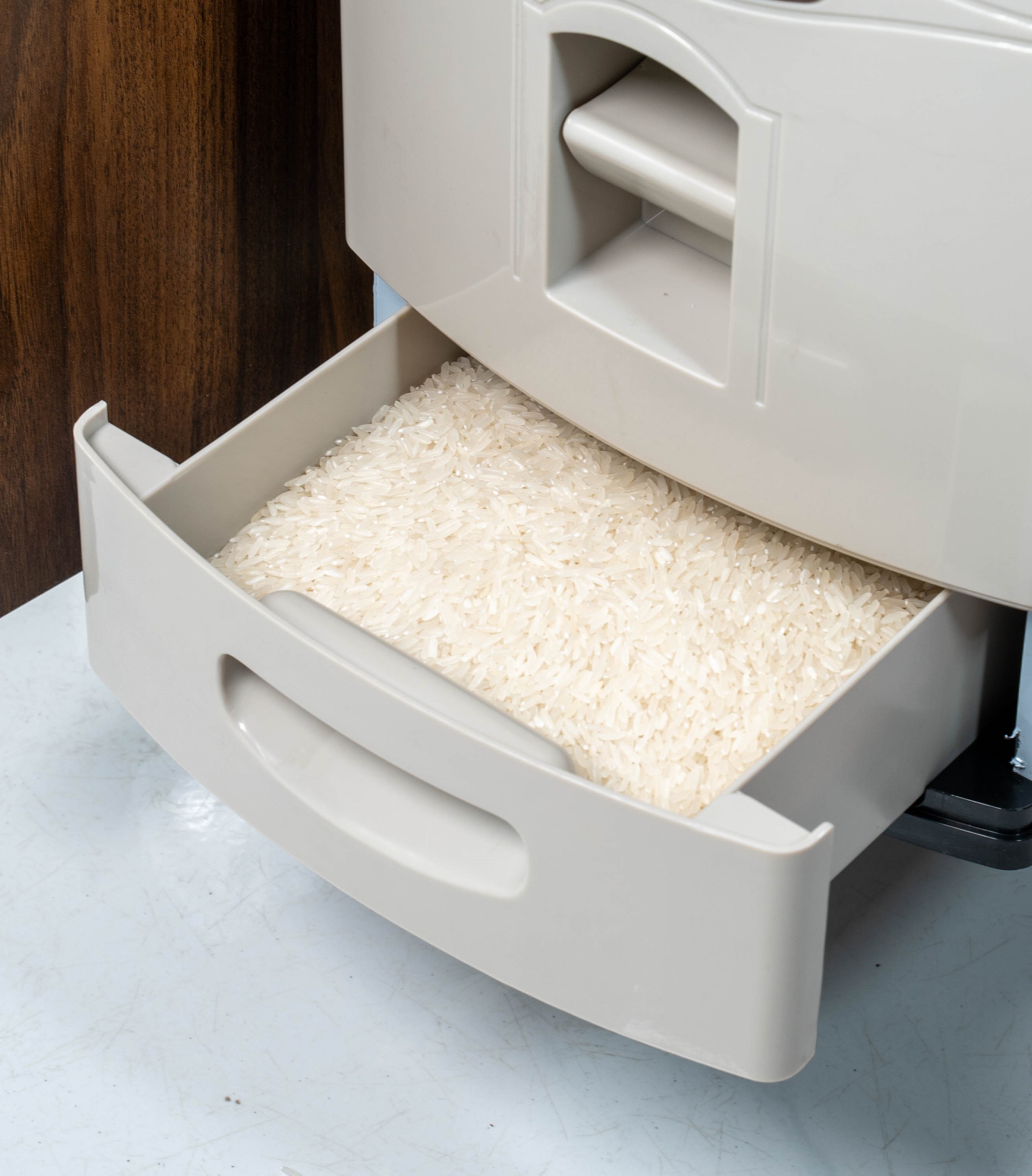 Làm thế nào để tăng hiệu quả chống mối mọt của thùng gạo âm tủ? Làm thế nào để tăng hiệu quả chống mối mọt của thùng gạo âm tủ?