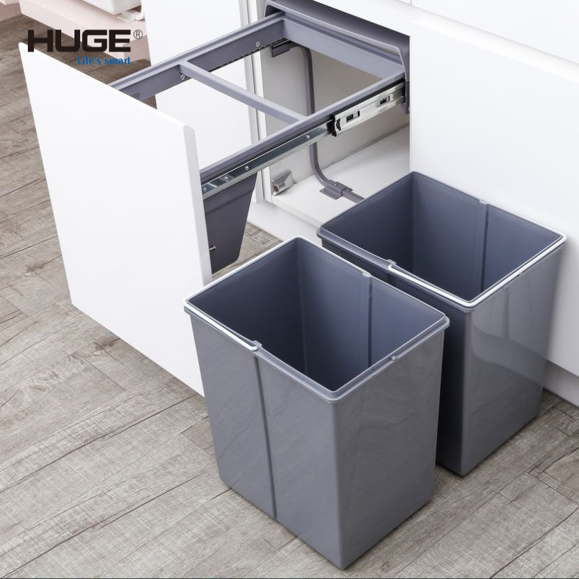 Thùng rác thông minh HUGE vô cùng hiện đại và bền đẹp.